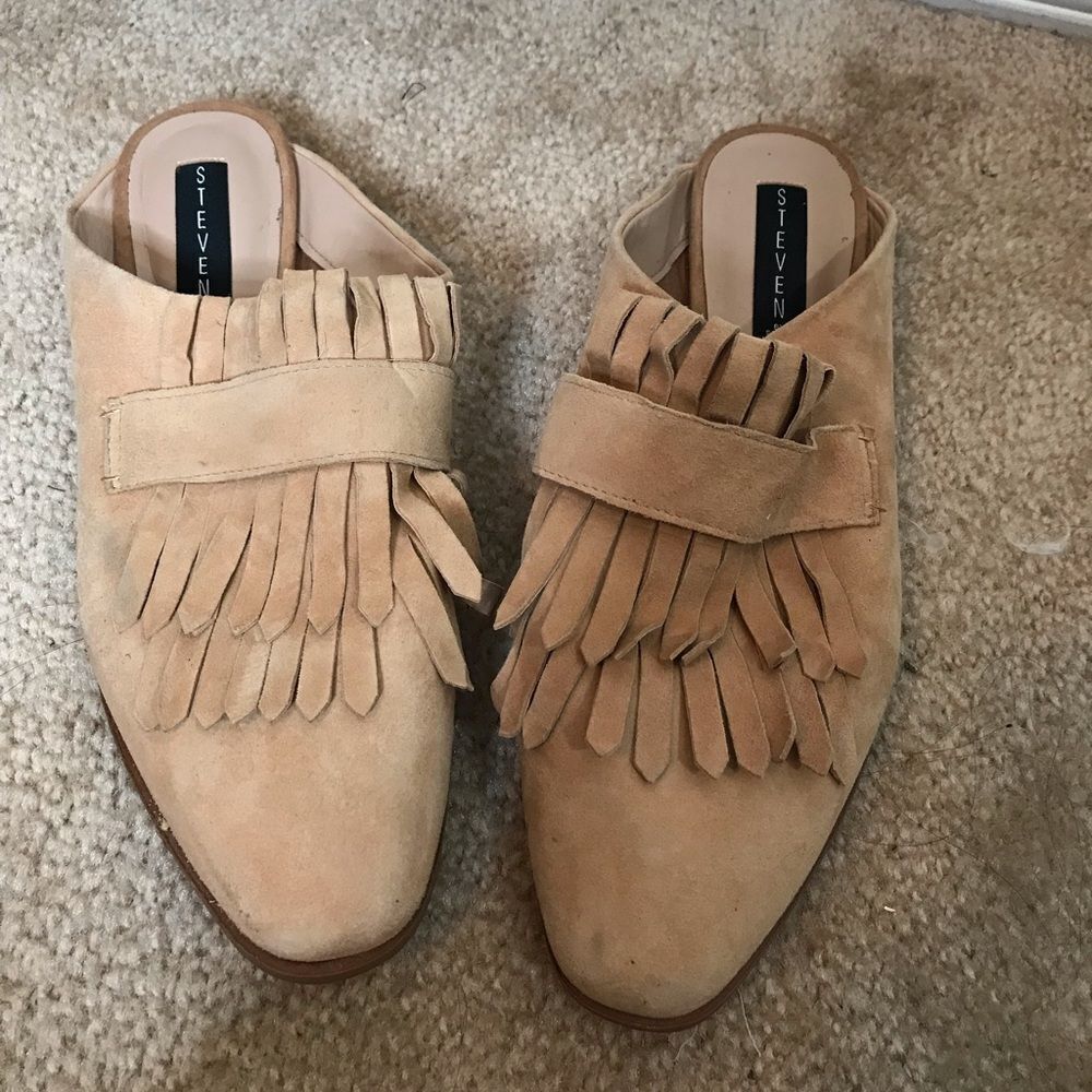 Steve Madden Adee fringe mule‎